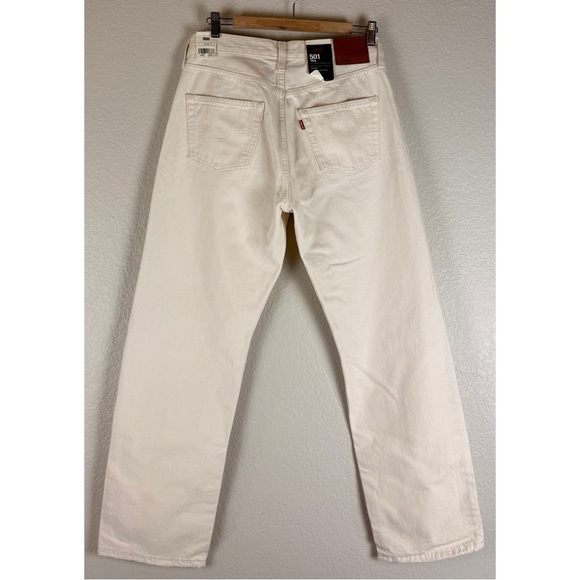 Levis Women's 90s White Jeans, 29”x30” - Picture 5 of 11